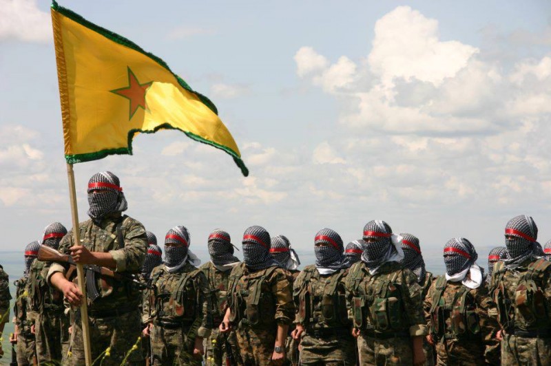 Война в Сирии: курды наступают на Менбидж