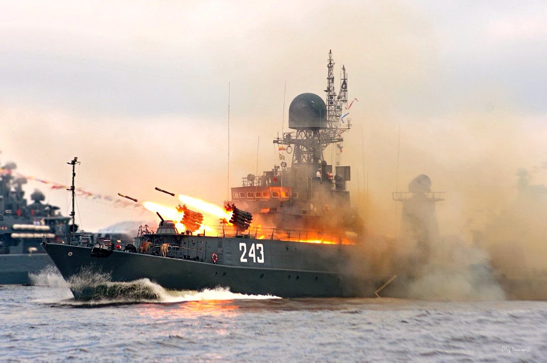Калининград на острие атаки: Шойгу готовит Балтийский флот к битве против НАТО