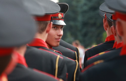 Министерство обороны возрождает суворовские традиции