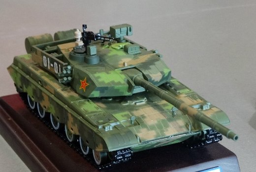 "Лазерный танк" Тип 99 Китая был показан в России