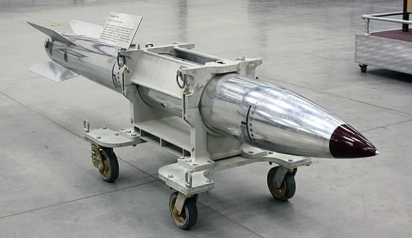 США приступают к модернизации атомных бомб В61