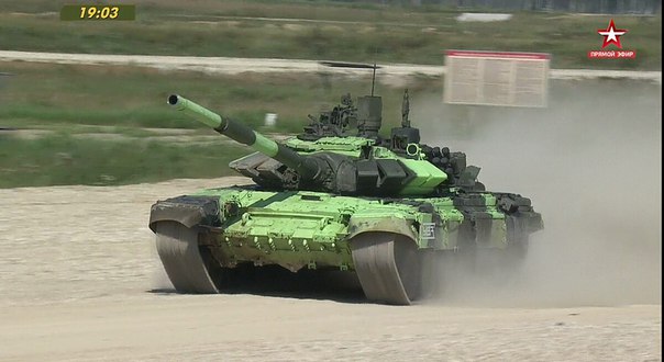 В Алабино Тип 96 КНР обогнал Т-72 РФ