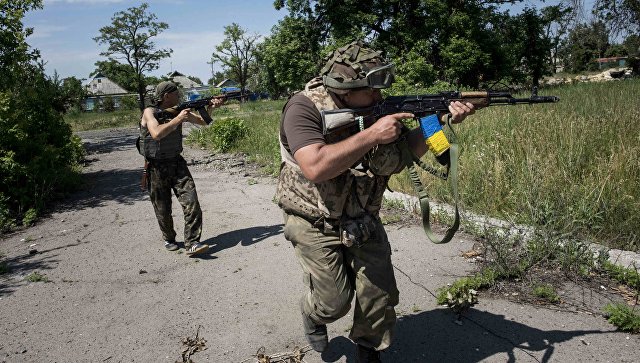 Украинские силовики готовятся к наступлению на Донбассе