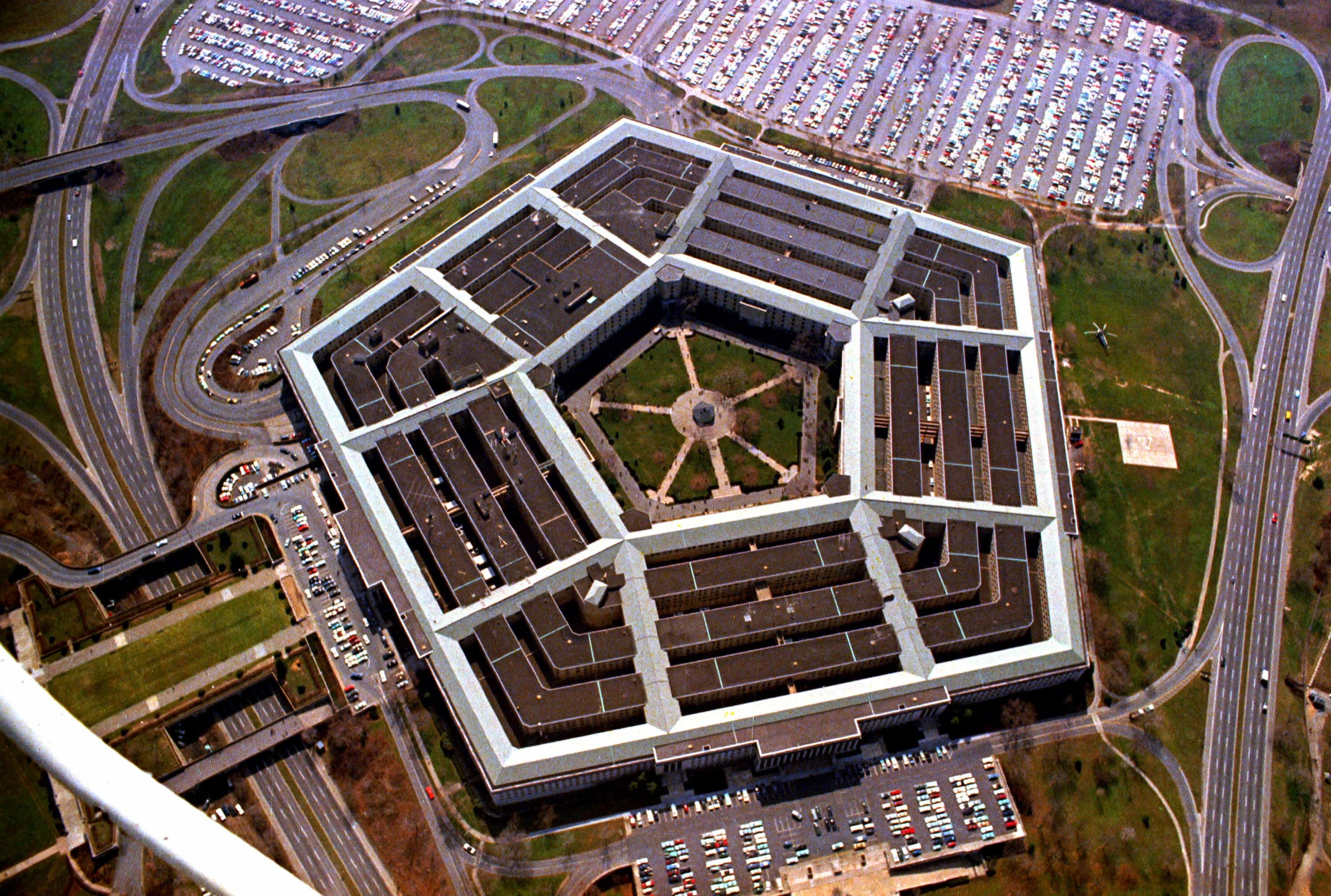 Российская дубина: Пентагон сеет панику ради "военных миллиардов"