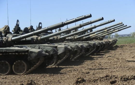 Командующий войсками ЦВО проверил ход формирования новой танковой дивизии