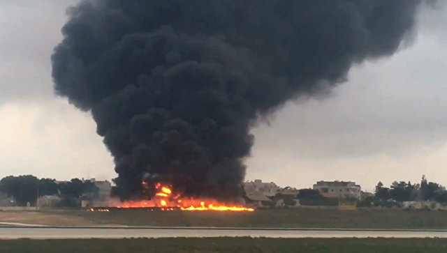 Трое французских военных погибли при крушении самолета летевшего в Ливию