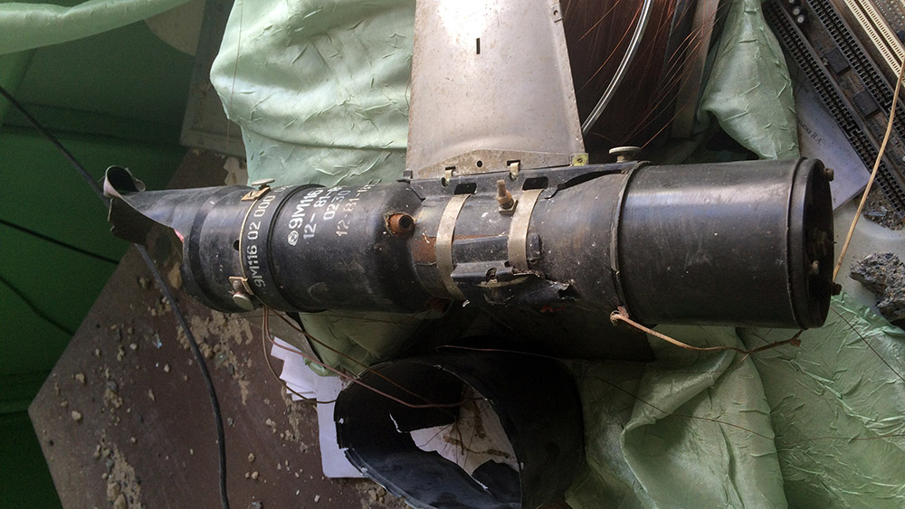Хроника Донбасса: грохот орудий под Донецком, разрушения в Саханке