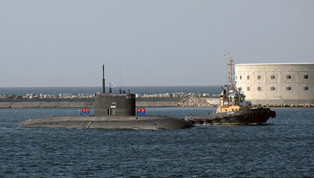 ВМФ получил комплексы шестого поколения для связи с подлодками в океане