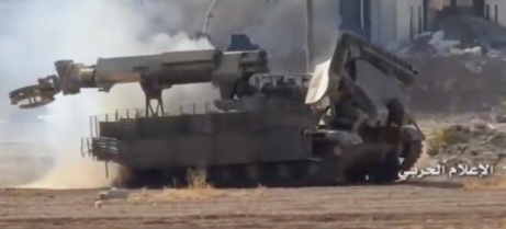 В Сирии ИМР-2 превратили в неубиваемый "саперный танк"