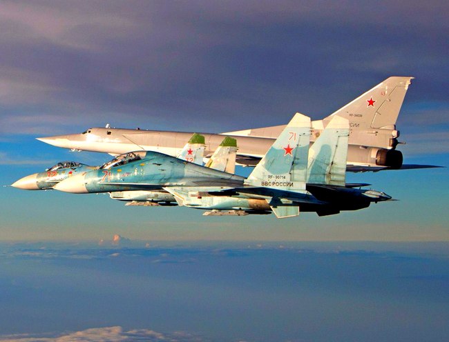 Российские Ту-22М3 и Су-35С могут появиться на Кипре
