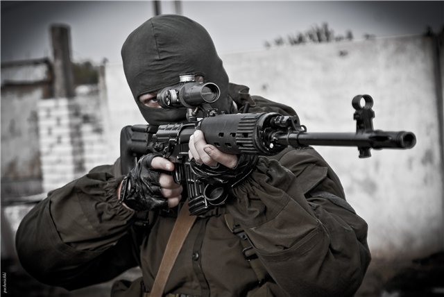 ДНРовский снайпер день ото дня «тиранит» националиситческие батальоны ВСУ