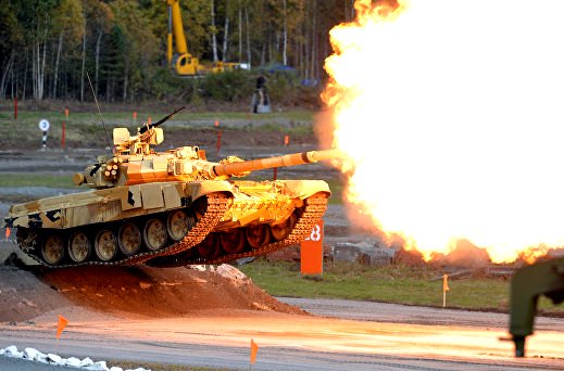 Индия одобрила сделку с Россией о закупке 460 танков Т-90