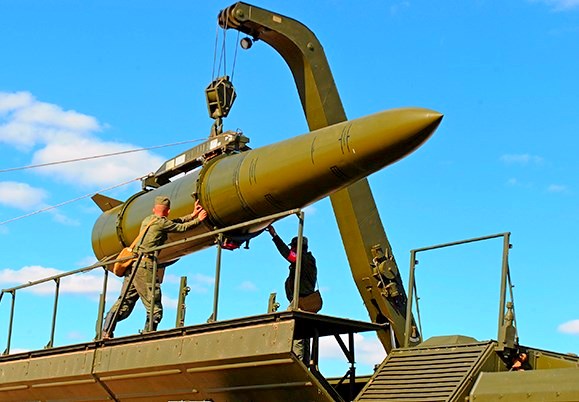 «Искандеры» в Калининграде оснастили ядерными боеголовками