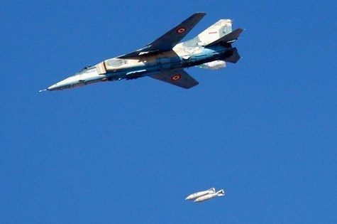 ВВС Сирии «потрошат» позиции джихадистов на западе Алеппо