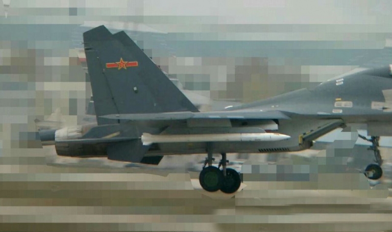 Китай испытал гиперзвуковую ракету воздух-воздух  для истребителя J-16