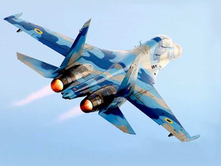 Американский F-16 провел воздушный бой с украинским Су-27