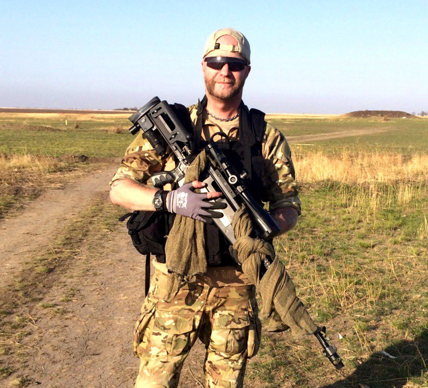 Шведский снайпер-наёмник, убивавший жителей Донбасса, показал своё лицо