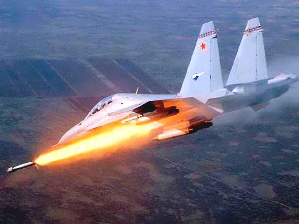 ВКС России и авиация сирийцев равняют с землей укрепления джихадистов