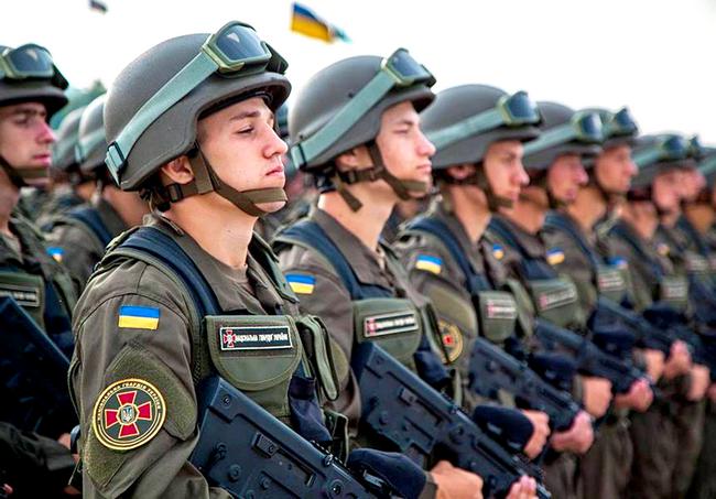 Армия Украины готова перейти на сторону Донбасса и сдать Порошенко