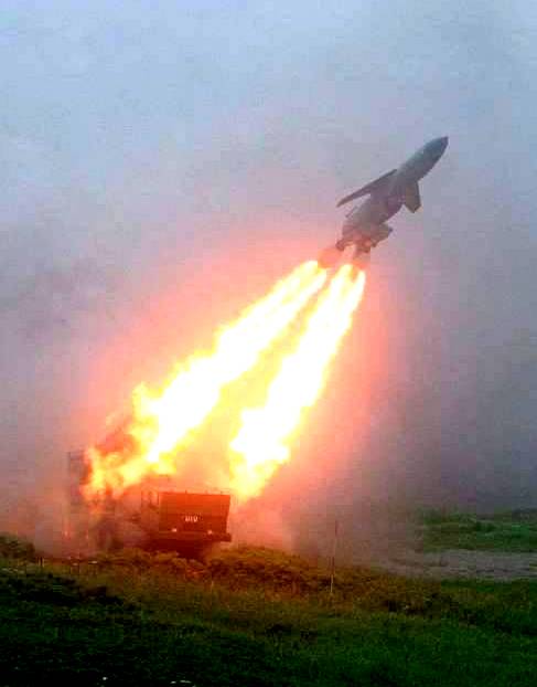 Никто не знает, куда полетят и где упадут ржавые украинские ракеты