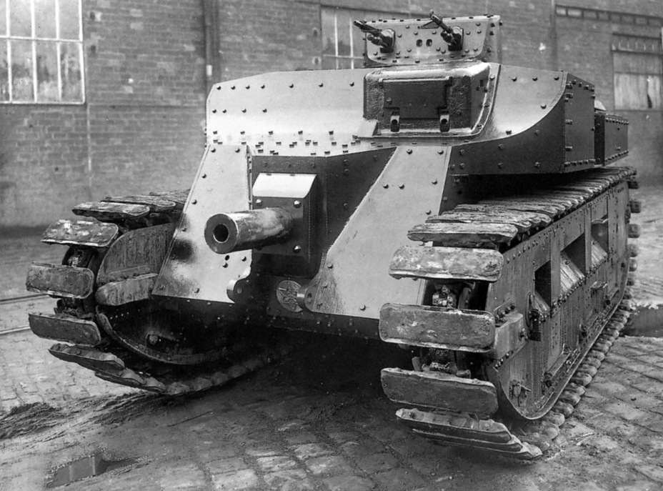 Предыстория создания французского тяжелого танка Char B