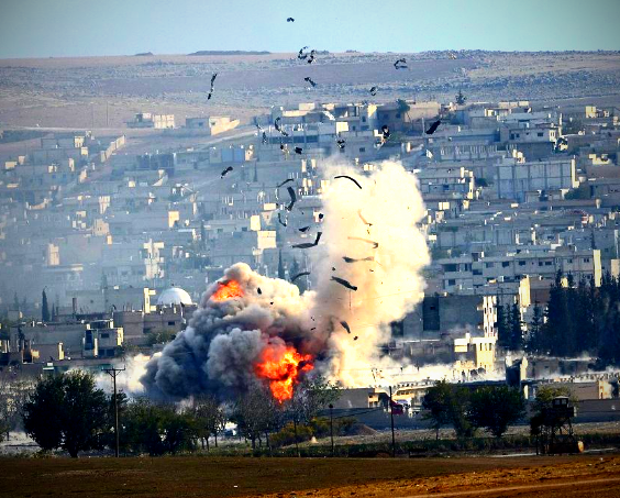 Бомбардировщики Асада решительно подорвали боевую технику джихадистов
