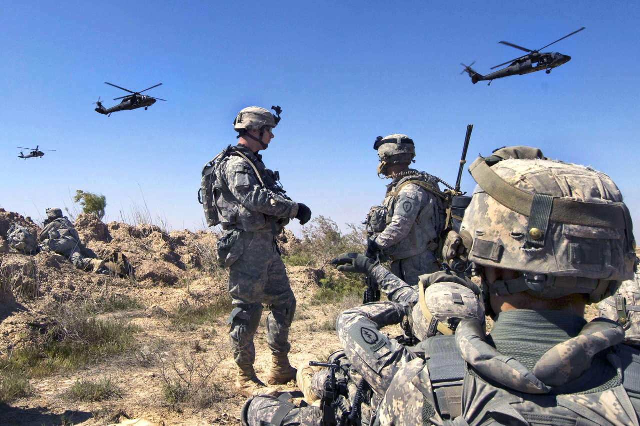 США решили направить еще 200 военных для участия в операции в Ракке