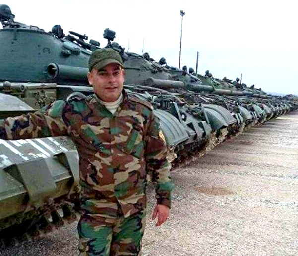 «Сирийский экспресс» привез в Тартус десятки танков Т-62 и бронемашин БМП-1