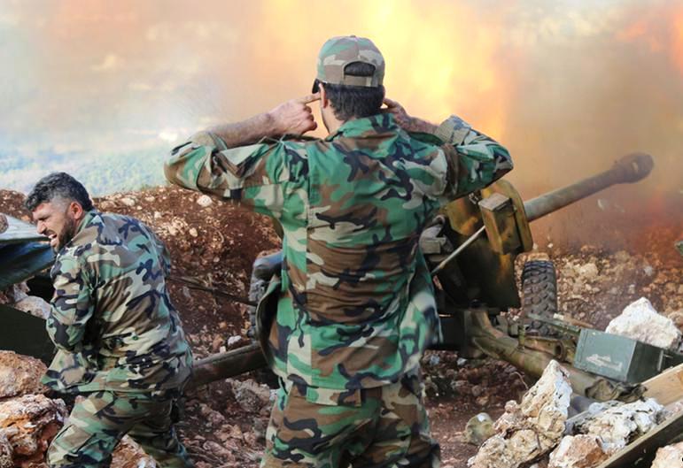 Армия Асада возвращает позиции: Сирийцы засняли бои на подступах Пальмире