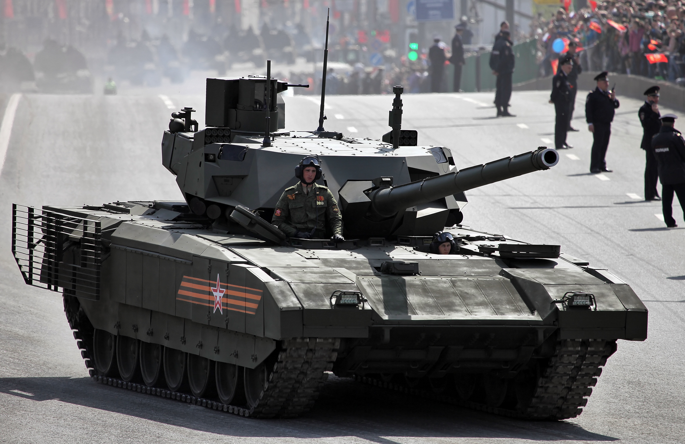 «Армата» и Т-90 «Владимир»: на что способны основные конкуренты «Абрамса»?