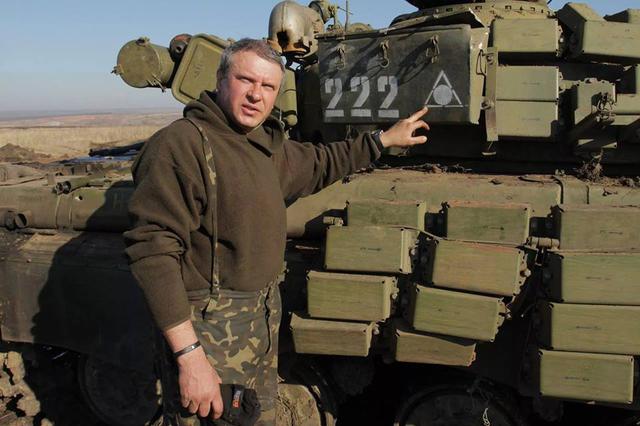 АТОшник похвастался историей  о захваченом русском танке и БМП в Дебальцево