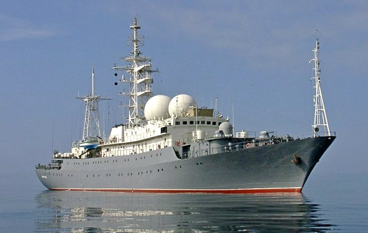 США высмеяли появление разведывательного корабля РФ у своих берегов