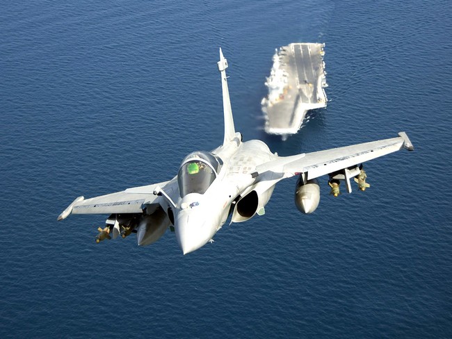 Франция заявила о готовности противодействовать боевой авиации РФ