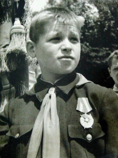 Костя Кравчук - самый юный в СССР кавалер ордена Боевого Красного Знамени