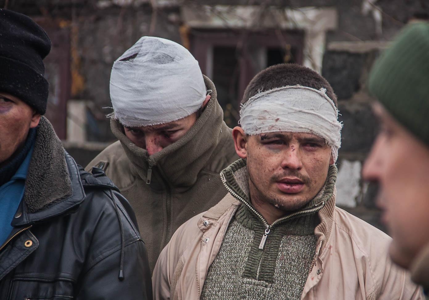 Брошенные в плену ДНР ВСУшники: Спасибо, что спасли нас от кровавой бойни