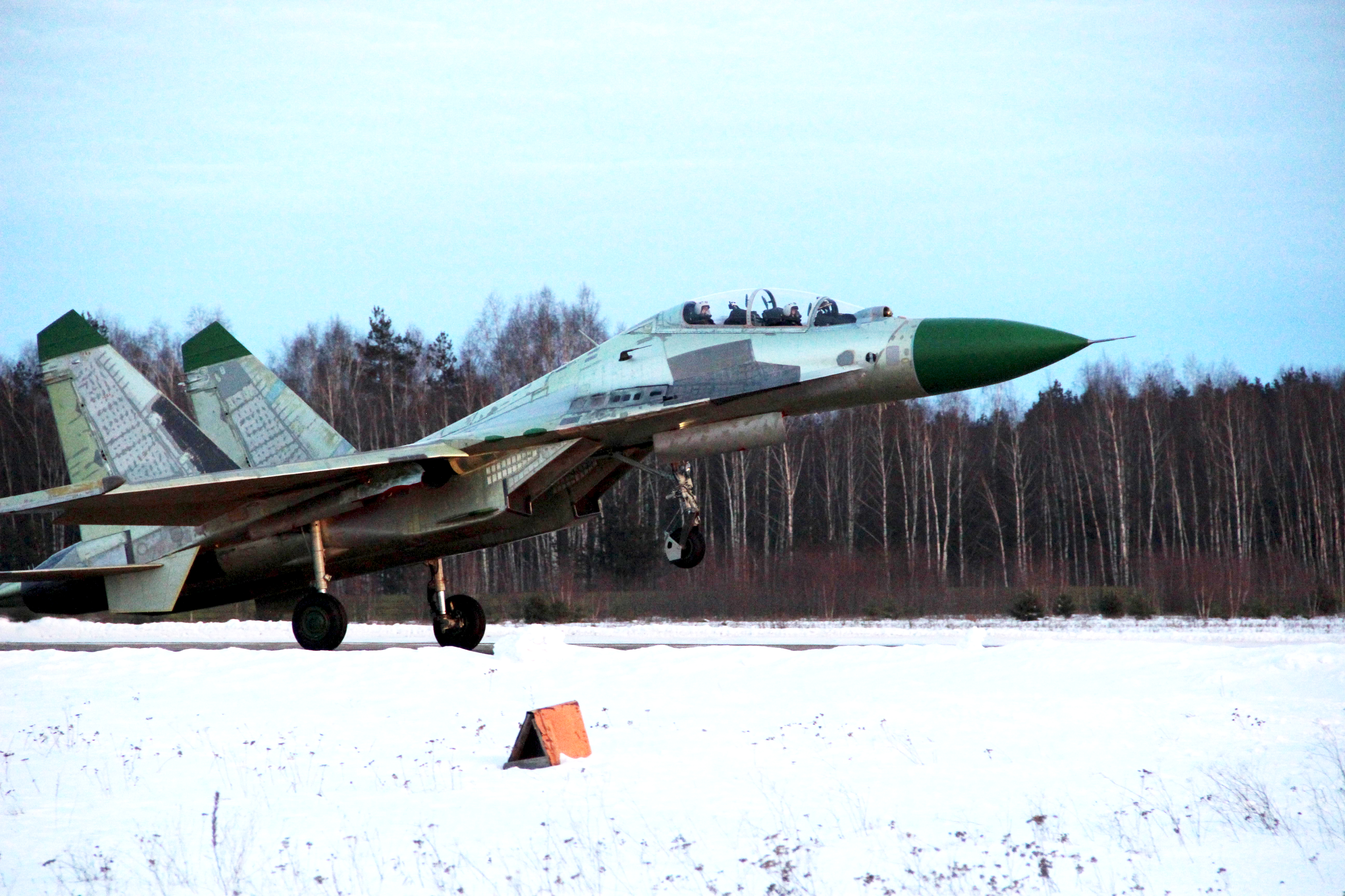 Истребители РФ в Африке: Россия отправляет Су-30К в Анголу
