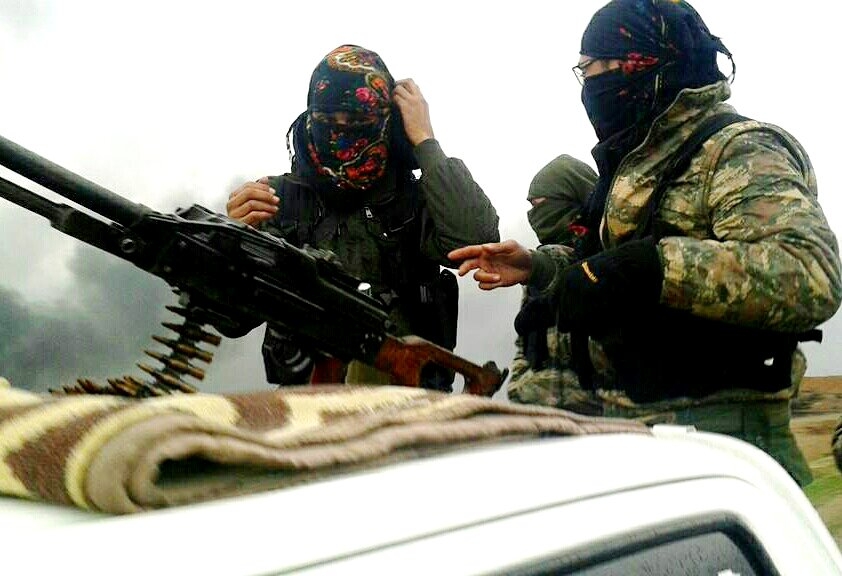 Курды засняли ожесточённые бои со смертниками ИГИЛ под Раккой