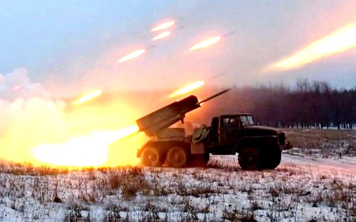 Жестокие бои по всей линии фронта: под огнём весь юг ДНР