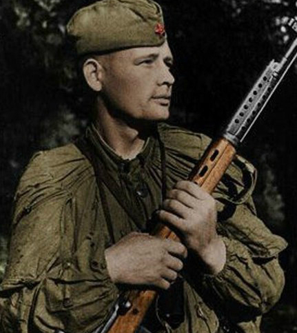 Советский снайпер Чехов, заставил ползать на брюхе целую немецкую дивизию