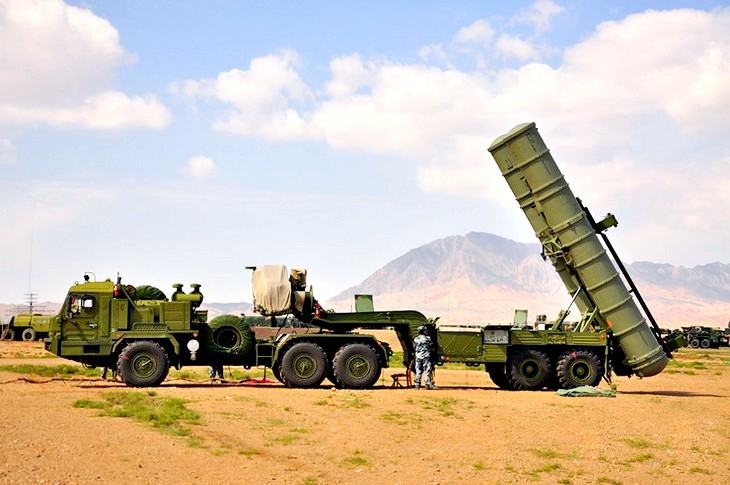 Первое видео пусков ракет ЗРС С-300ПМУ-2 в Иране