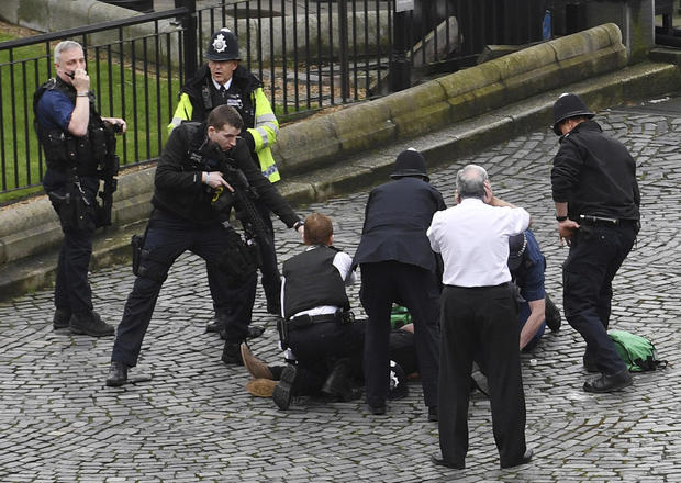 Атака у британского парламента. В центре Лондона совершен теракт