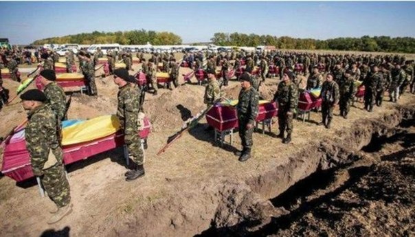 Украинцам объяснили: ветеранам АТО выдают землю только на кладбище