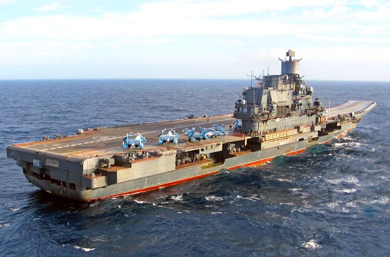 Ремонт «Адмирала Кузнецова»: новости и предположения