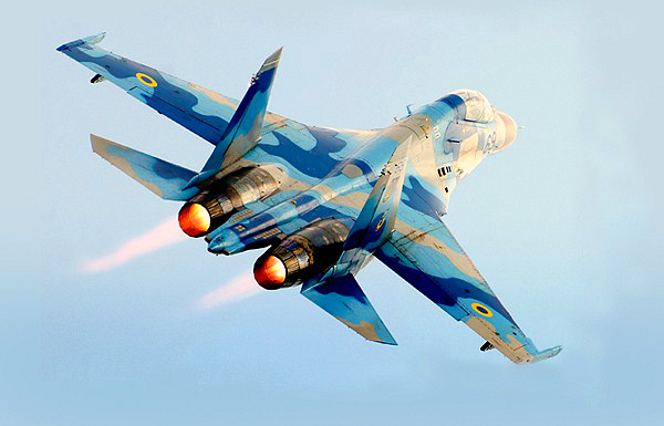Вооруженные истребители Су-27 Украины были замечены в небе над Бердянском