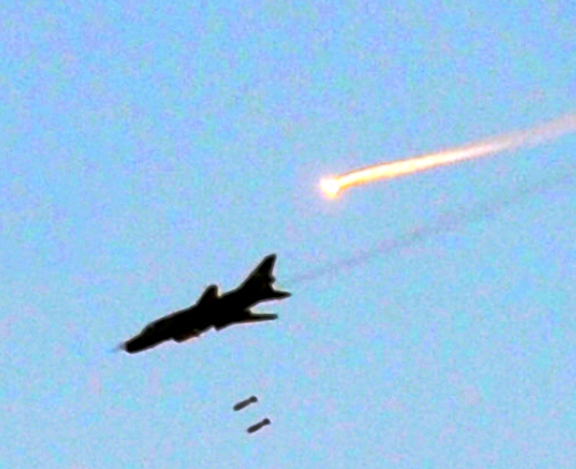 Боевики засняли, как Су-22 ушёл от ракеты ПЗРК в Сирии