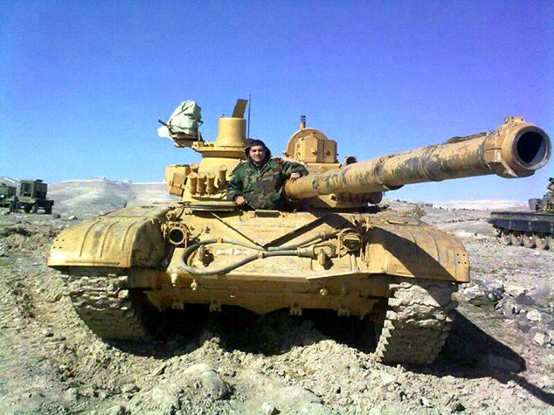Ракета TOW и детонация боекомплекта поставили крест на сирийском Т-72