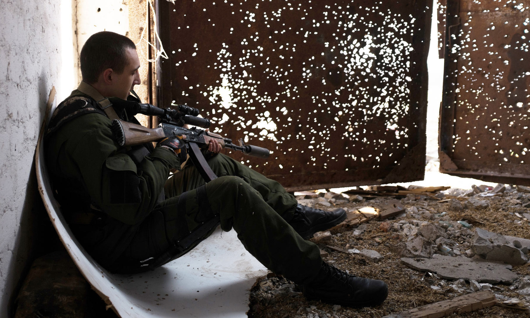 Снайпер ДНР с позывным "Молодой" рассказал о ситуации в Коминтерново