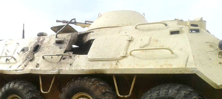 В Сирии ПТУР "проломил" подозрительный БТР-60ПБ