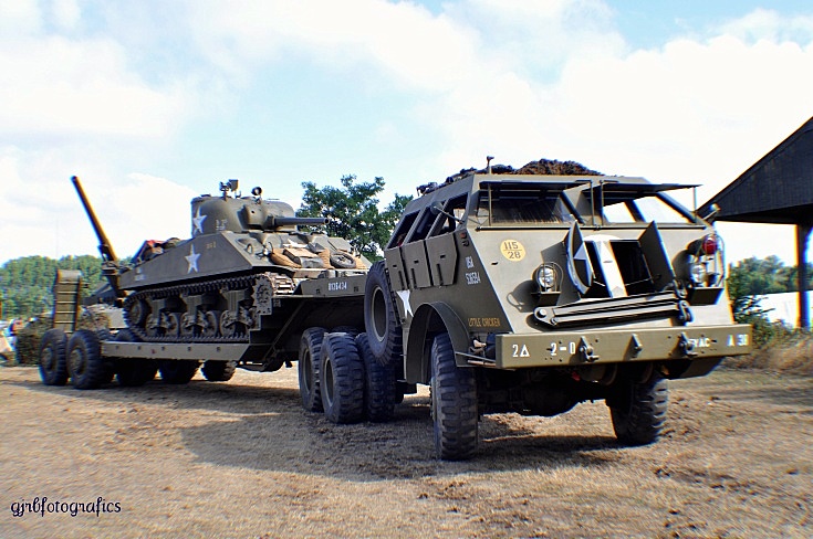 40-тонный бронированный танковый тягач М25 «Dragon Wagon»