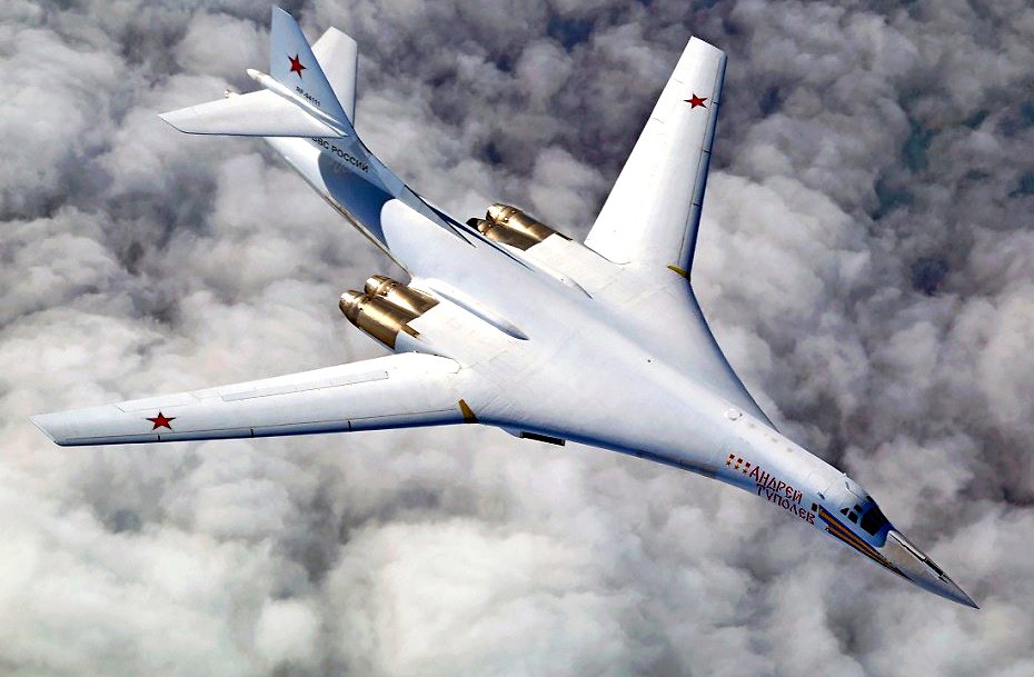 Минобороны модернизирует все стратегические бомбардировщики Ту-160